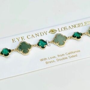 NWT ⚜️🍀⚜️ EYE CANDY St Patrick's Day Green Stones Clover Toggle Charm Bracelet